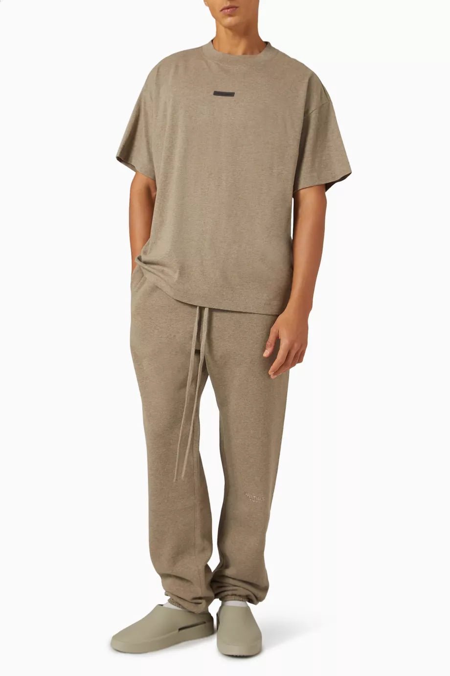 Fear of God Essentials Sweatpants in Vintage Fleece - NOFP STUDIOS